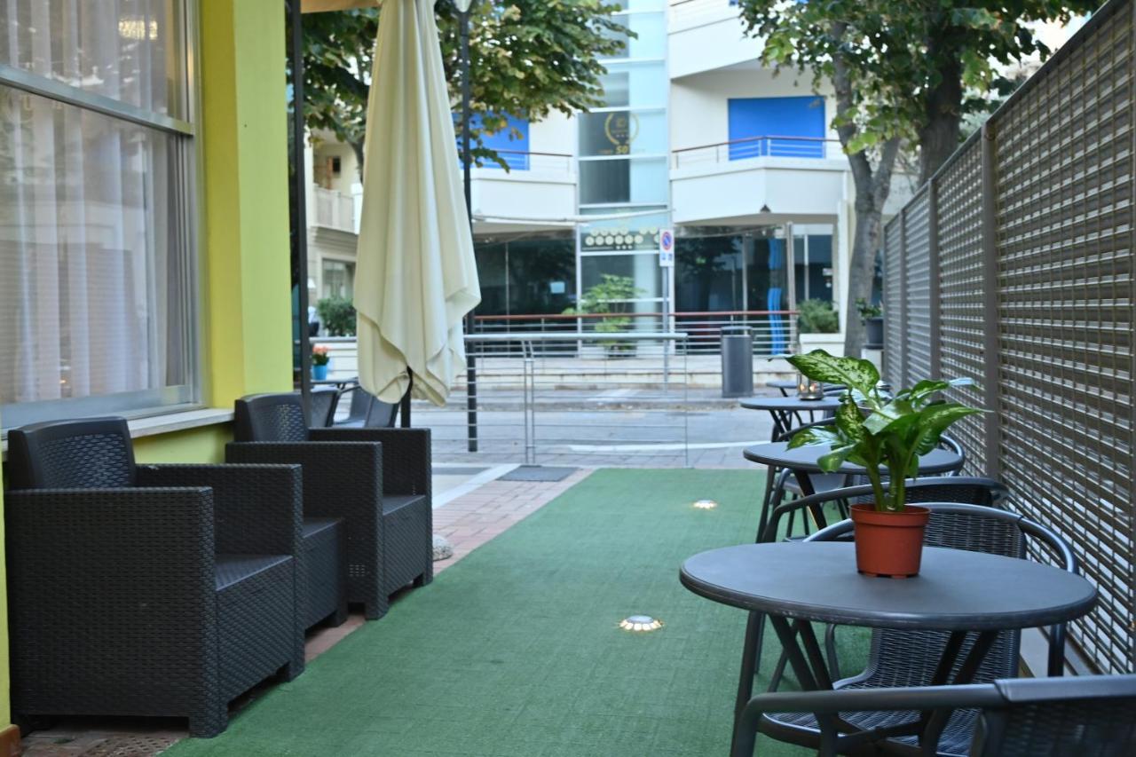 Hotel Italy Misano Adriatico Zewnętrze zdjęcie