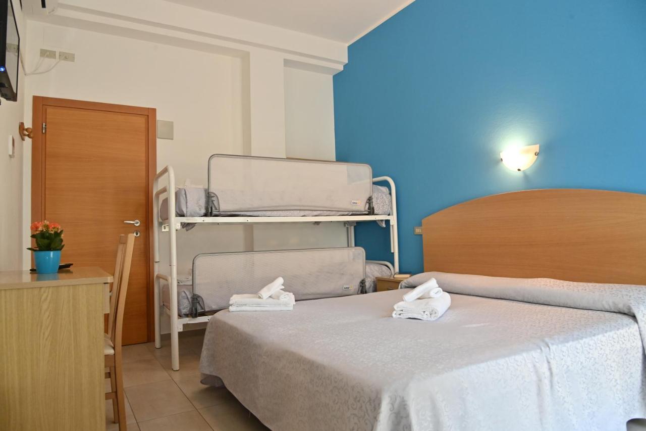 Hotel Italy Misano Adriatico Zewnętrze zdjęcie