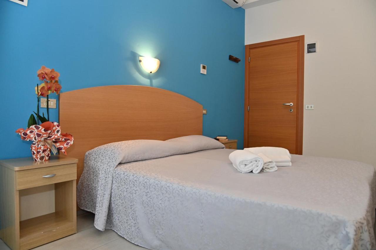 Hotel Italy Misano Adriatico Zewnętrze zdjęcie