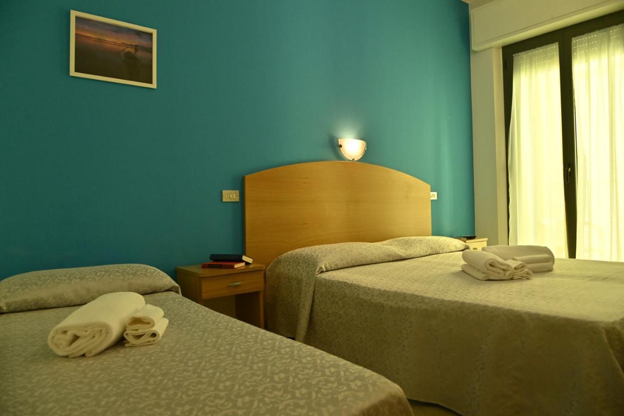 Hotel Italy Misano Adriatico Zewnętrze zdjęcie