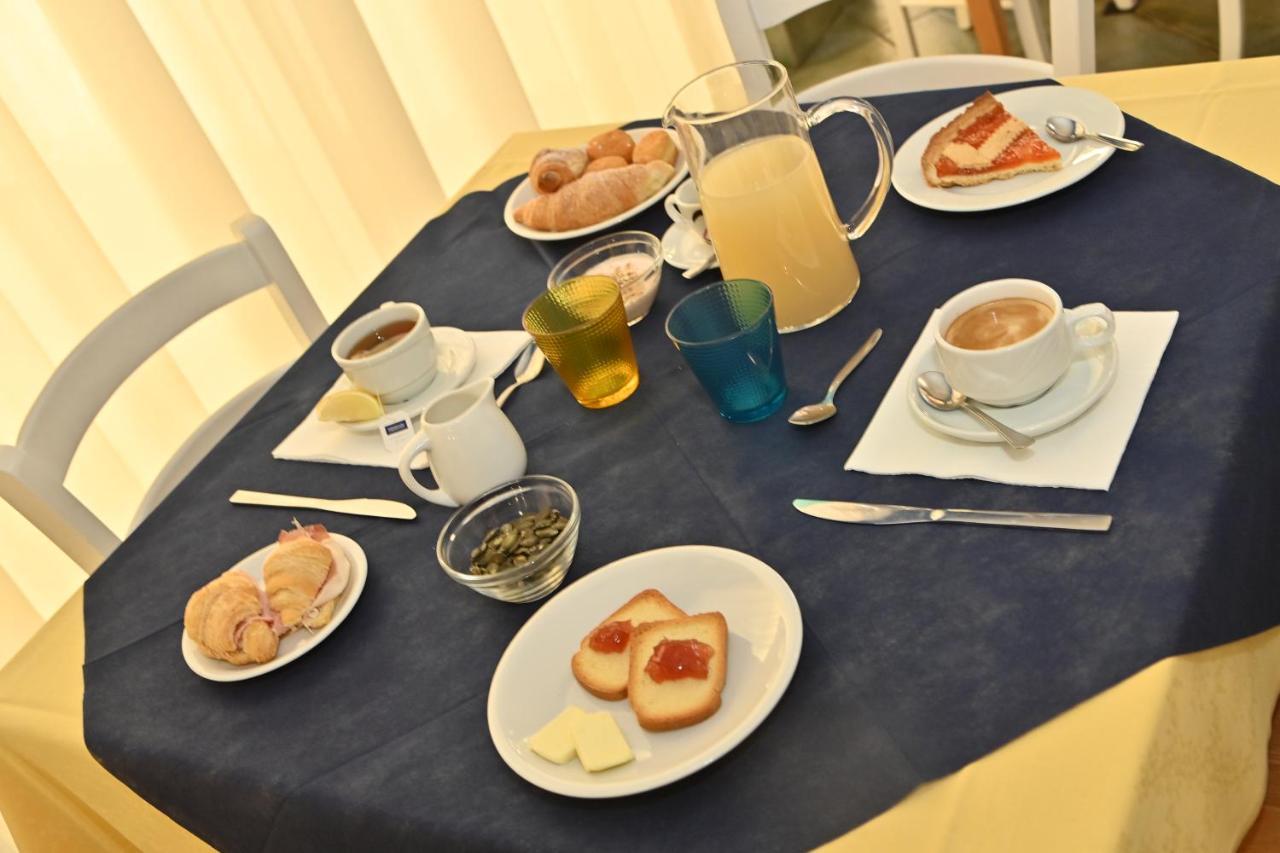 Hotel Italy Misano Adriatico Zewnętrze zdjęcie