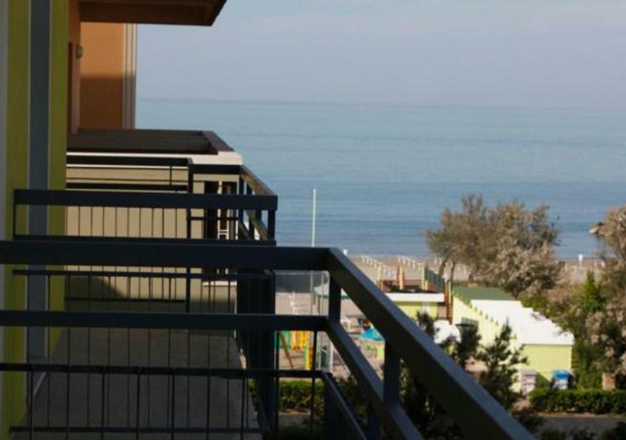 Hotel Italy Misano Adriatico Zewnętrze zdjęcie